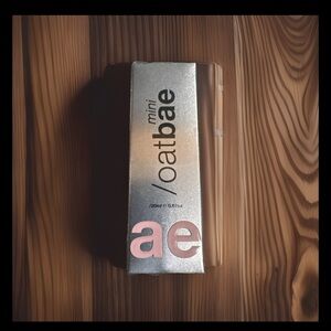 FloatBae Mini Makeup Remover - Silver and Pink